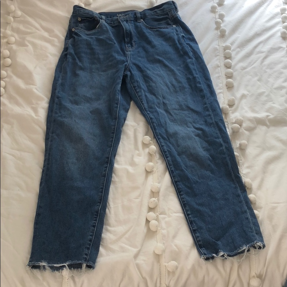 American Eagle Mom Jeans